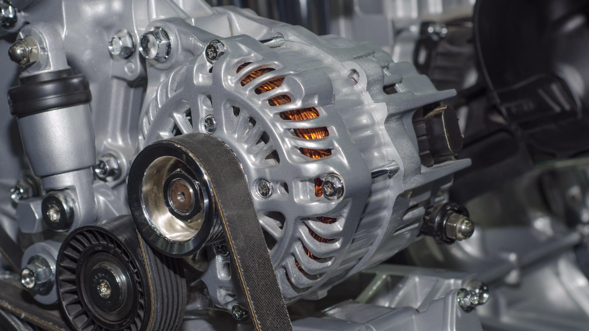 Role of Alternator in Car Performance and Maintenance Tips 1 Role of Alternator