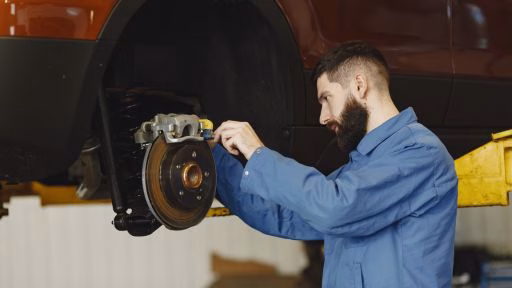 How to Diagnose Common Brake Problems Squeaking Grinding and Vibrations
