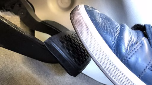 How to Handle Brake Failure: What to Do in Emergency Situations 1 How to Handle Brake Failure What to Do in Emergency Situations