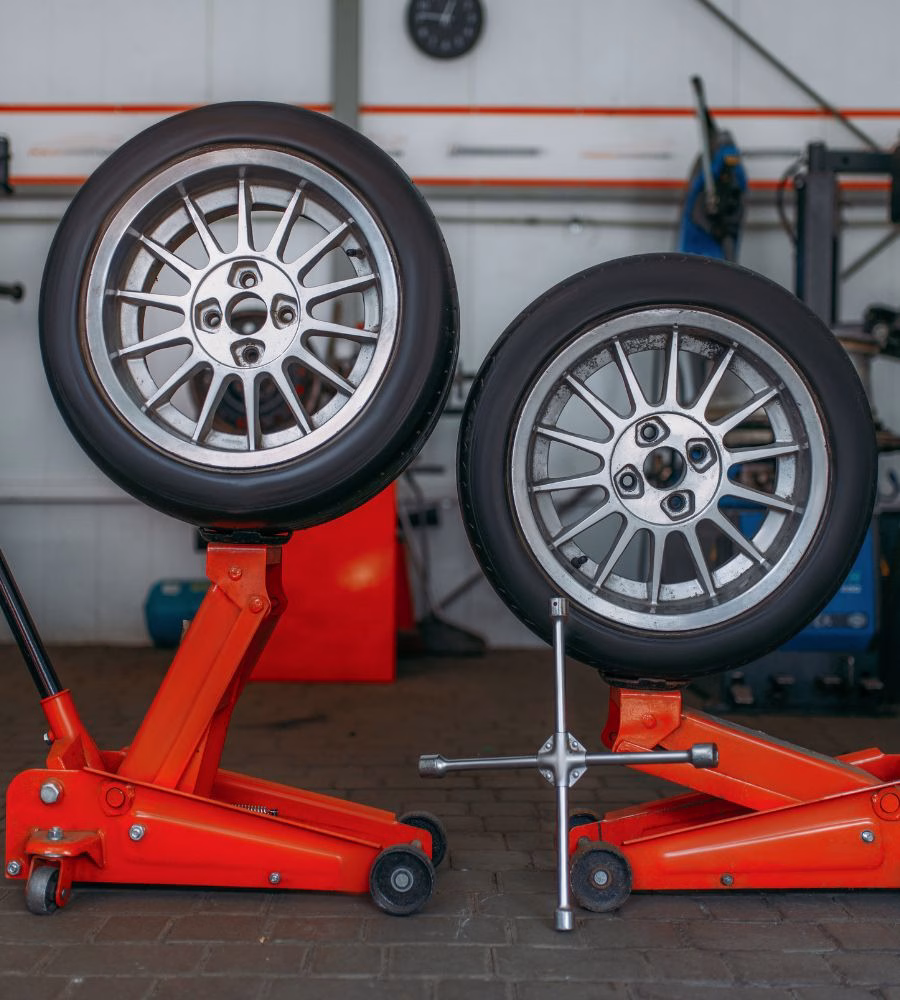 305/70R18 Tire Guide: Specs, Comparisons, and Top Picks 4 305/70R18