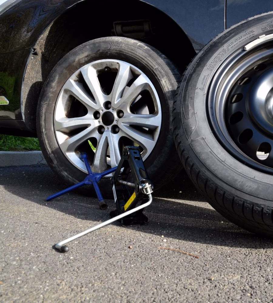 305/70R17 In Inches: Tire Size, Dimensions and Conversions 4 305/70R17